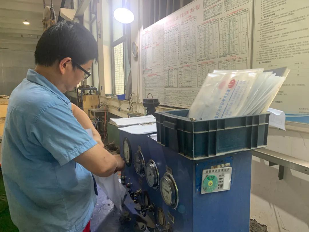 重慶南儀:搶抓時間齊奮戰 團結一心促發展(圖2) 圖片