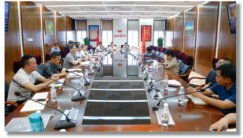 宜化集團(tuán)召開(kāi)停產(chǎn)公司管理專題會(huì)(圖1) 宜化集團(tuán)召開(kāi)停產(chǎn)公司管理專題會(huì)(圖1)