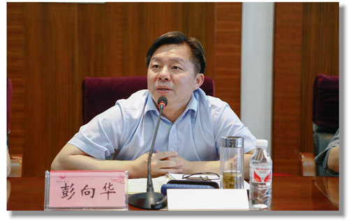 宜化集團(tuán)召開(kāi)停產(chǎn)公司管理專題會(huì)(圖3) 宜化集團(tuán)召開(kāi)停產(chǎn)公司管理專題會(huì)(圖3)