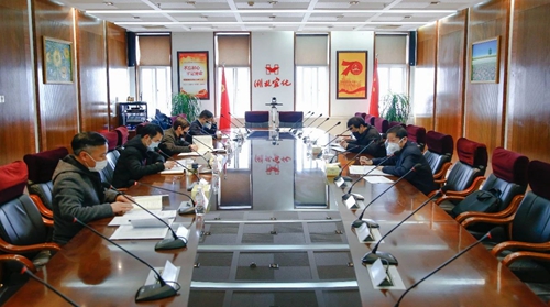 吳正新調研宜化集團生產經營工作(圖1) 吳正新調研宜化集團生產經營工作(圖1)