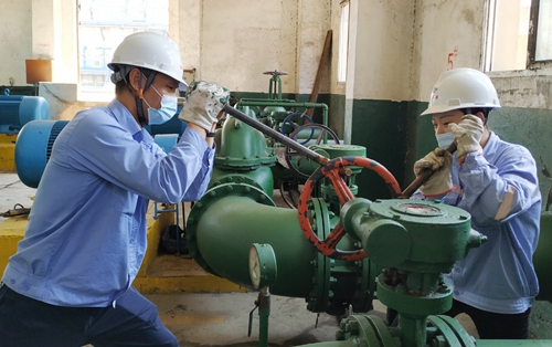 雙環公司:筑牢四道防線 確保安全檢修(圖2) 雙環公司:筑牢四道防線 確保安全檢修(圖2)