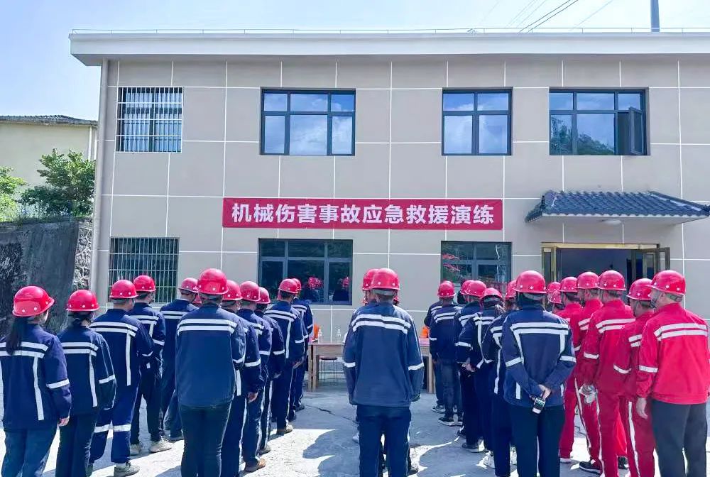 【安全生產月】以練促防!礦業公司開展系列場景應急演練(圖4) 圖片