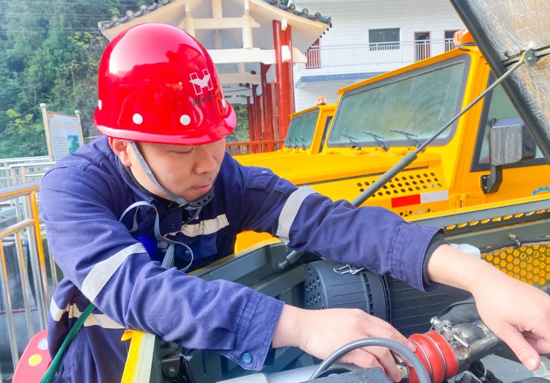 【宜化榜樣】宜化礦業(yè)余鵬程：不遺余力，用匠心書寫奮進(jìn)青春(圖3)