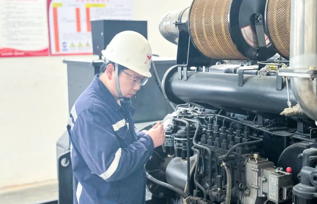 宜化礦業(yè)郭倉?。簼M腔熱愛向機電，一片初心為礦山(圖2)