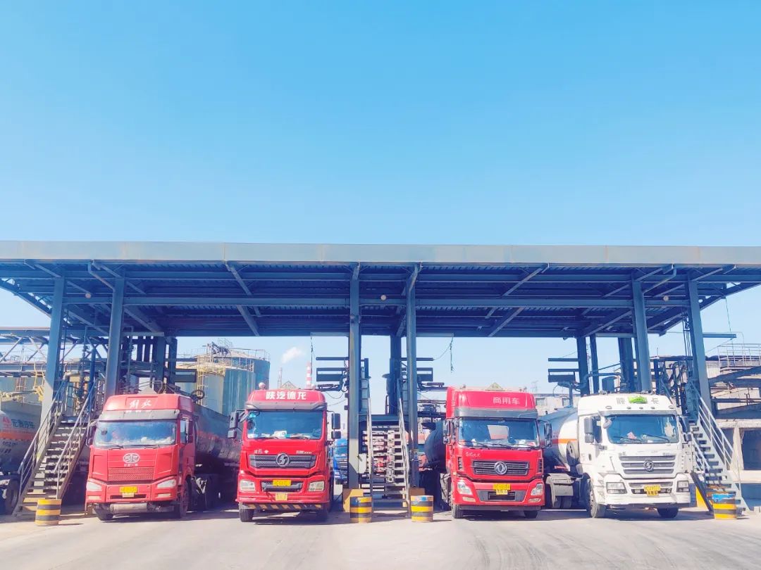 喜訊!內蒙宜化醫藥級鹽酸成功下線(圖4) 喜訊!內蒙宜化醫藥級鹽酸成功下線(圖4)