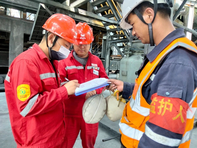 青海宜化:練好“三道功夫”,守牢安全生產(chǎn)?紅線(圖1) 青海宜化:練好“三道功夫”,守牢安全生產(chǎn)?紅線(圖1)