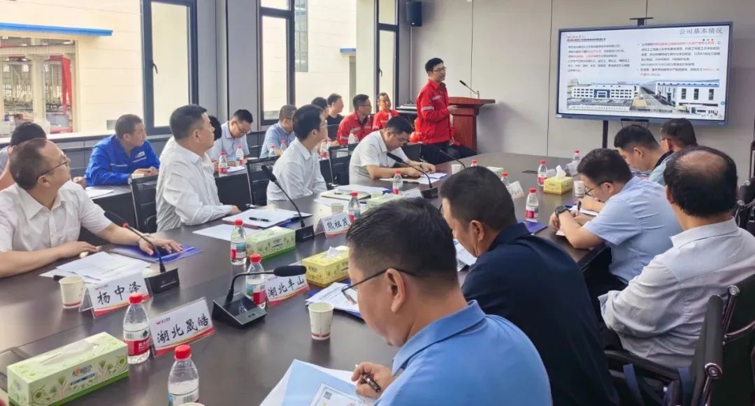 化工裝備供需對(duì)接會(huì)在宜化化機(jī)成功舉辦(圖3) 化工裝備供需對(duì)接會(huì)在宜化化機(jī)成功舉辦(圖3)