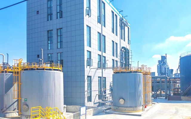 內蒙古宜化三效堿蒸發技改項目一次開車成功(圖1) 內蒙古宜化三效堿蒸發技改項目一次開車成功(圖1)