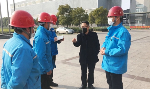 王大真到股份公司、楚星公司和松滋肥業現場檢查疫情防控及安全生產情況