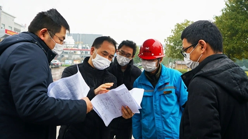 周金平到楚星公司、松滋肥業檢查疫情防控情況