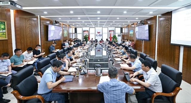 集團黨委深入學習習近平總書記關于安全生產(chǎn)重要論述并研究部署安全生產(chǎn)工作